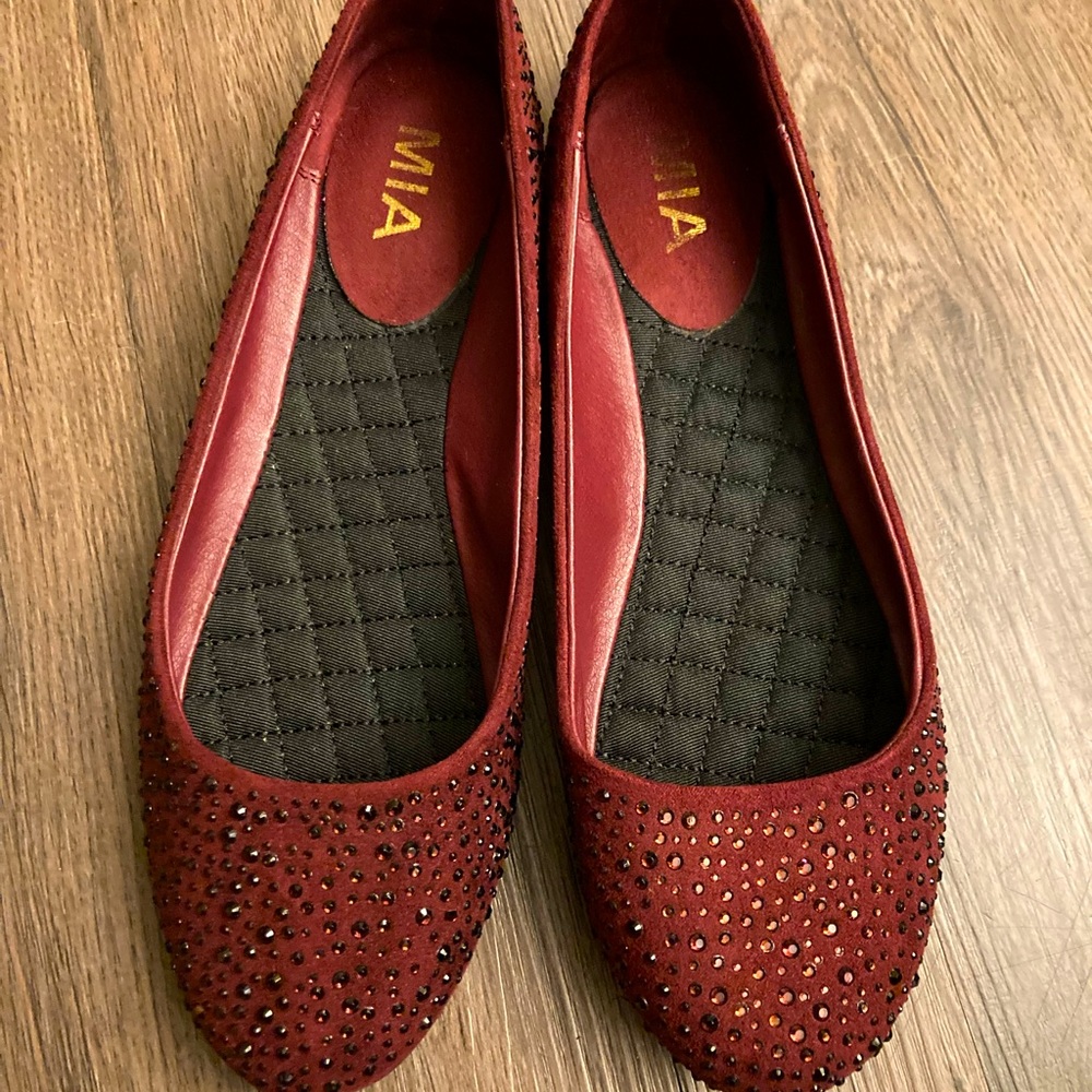 MÍA flats